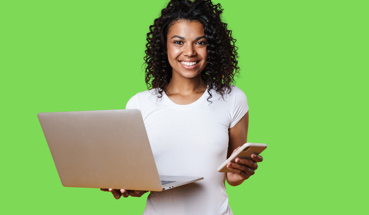 femme-laptop-smartphone