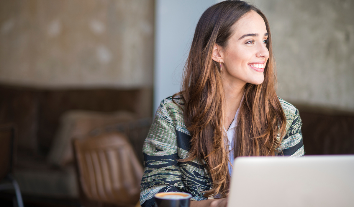 woman-laptop-coffee