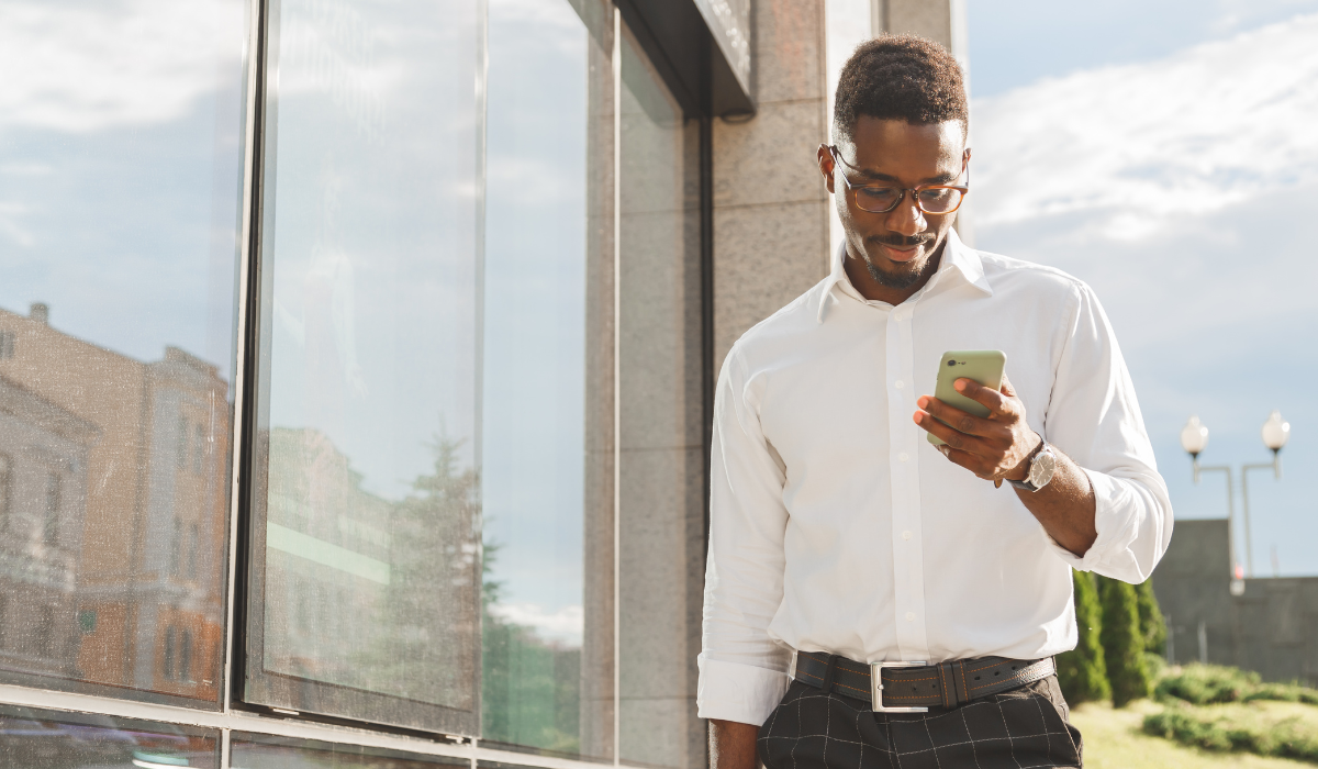 black-man-on-smartphone