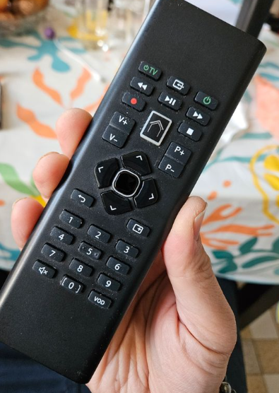 telecommande sfr