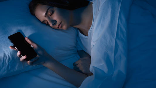 Problèmes de sommeil :  : Les 3 meilleurs podcasts pour s'endormir
