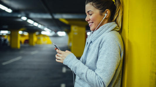 Chez cet opérateur on vous donne un iPhone !