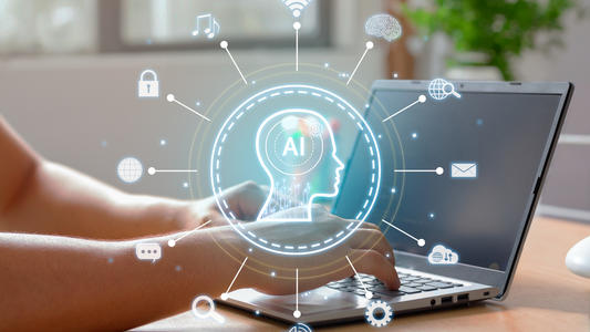 Xavier Niel dévoile ses plans ambitieux pour l'IA en France 