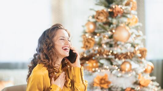 happy-woman-christmas