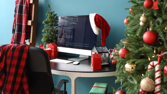 office-christmas