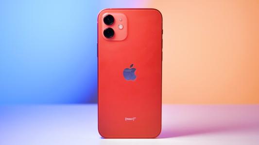 Éclatez-vous avec SFR et RED : obtenez votre iPhone 12 à partir de 1€ ! 