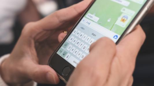 WhatsApp dévoile un secret révolutionnaire : Les chaînes, le futur de la communication ?